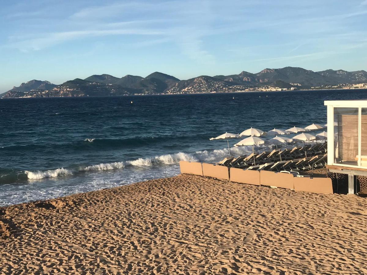 Acomodação com café da manhã  Charmante Cannes