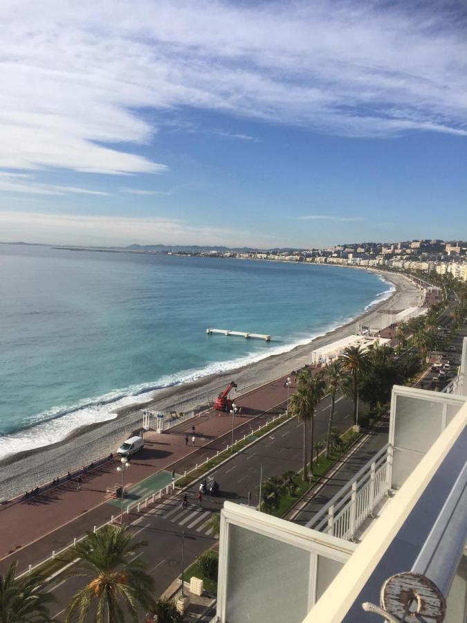 Charmante * Cannes